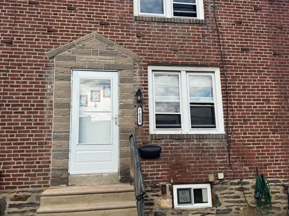 7823 Westview Ave, Upper Darby, PA 19082