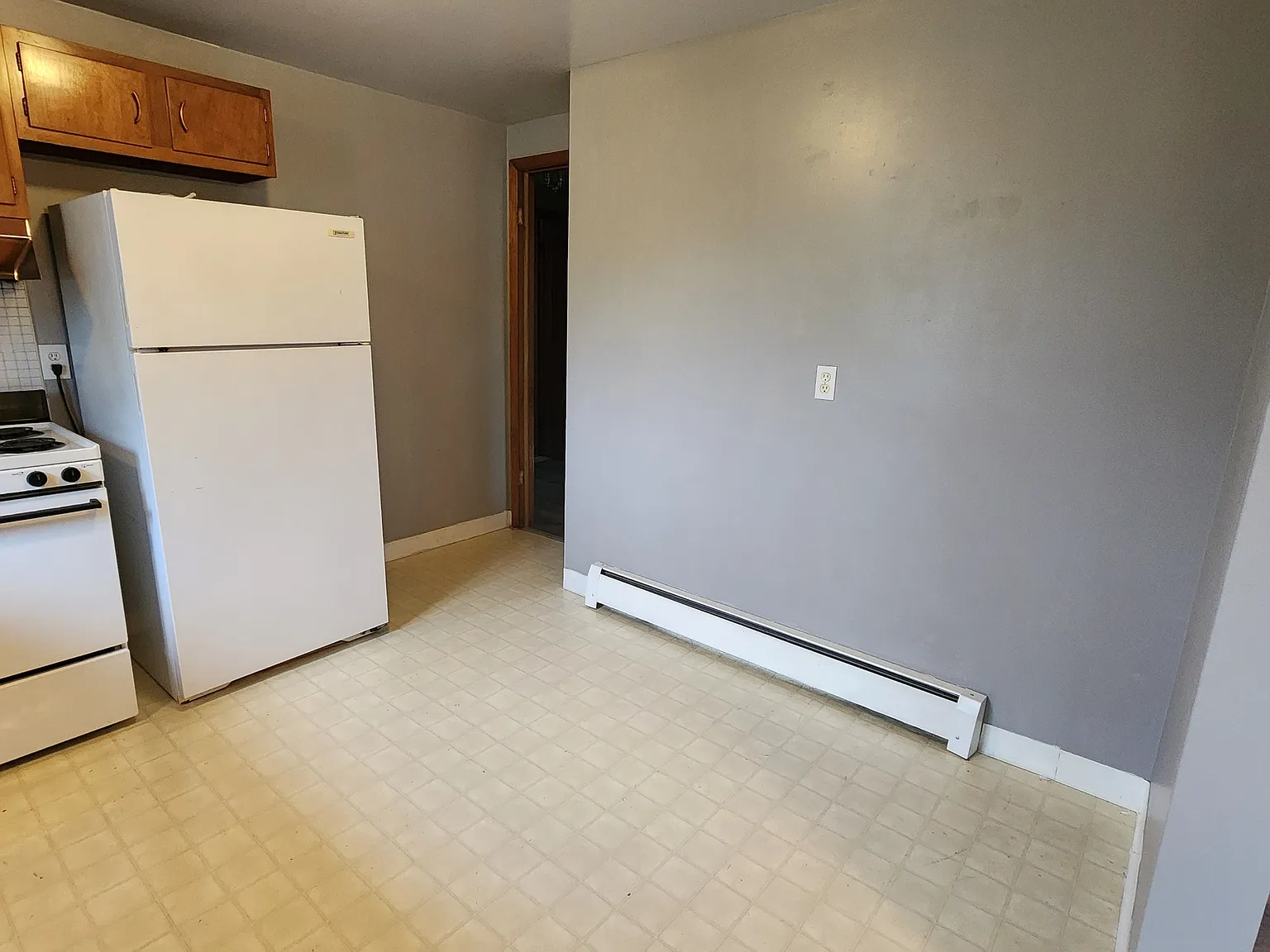 5841 Transit Rd - 6 — Photo 3