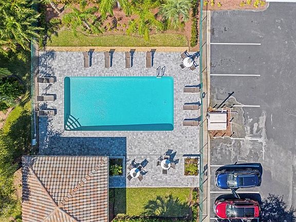 4th image of 1744 Arabian Ln