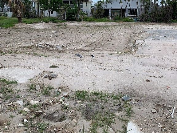 2nd image of 7935 Estero Blvd