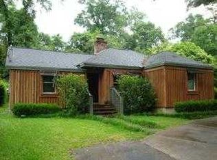 846 N Forest Dr, Tallahassee, FL 32303