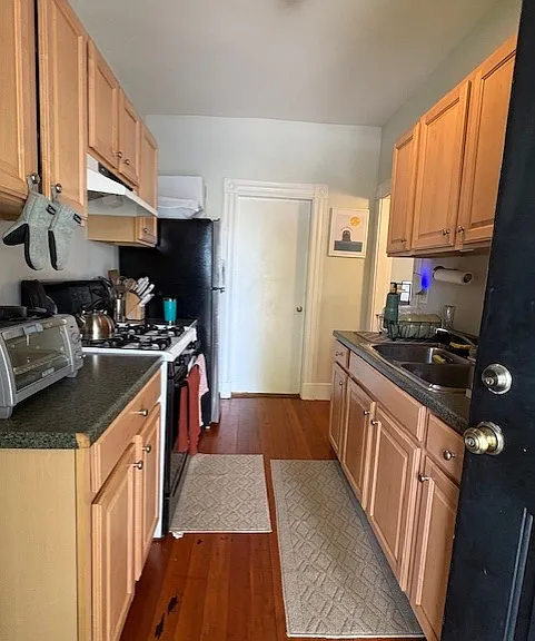68 Roseland St #1 — Photo 11