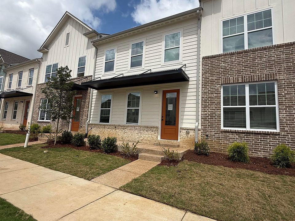 1st image of 3051 Portage Dr