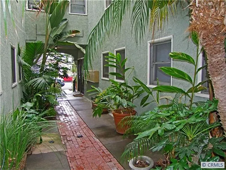 3010 E 3rd St — Photo 9