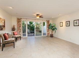 213 Kawaihae St #E2, Honolulu, HI 96825