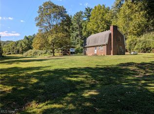 344 Shine Brotton Rd, Le Roy, WV 25252