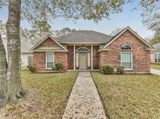 1719 Millhouse Rd, Houston, TX 77073