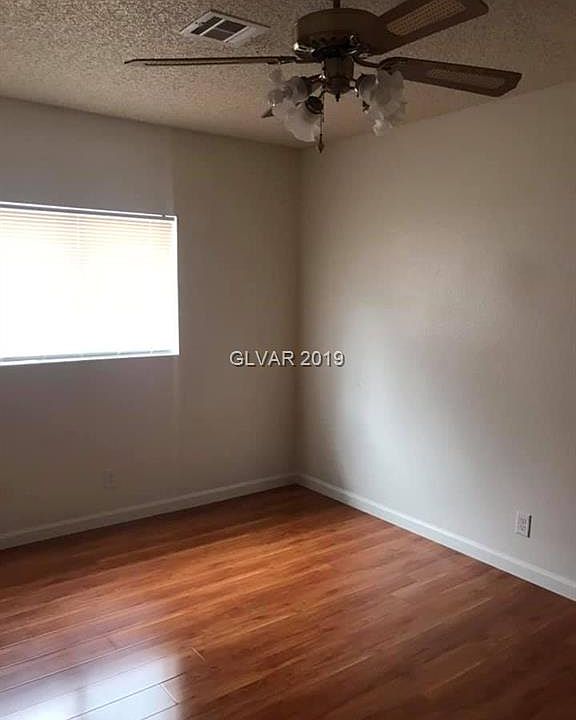 1st image of 851 Rhinegold Way