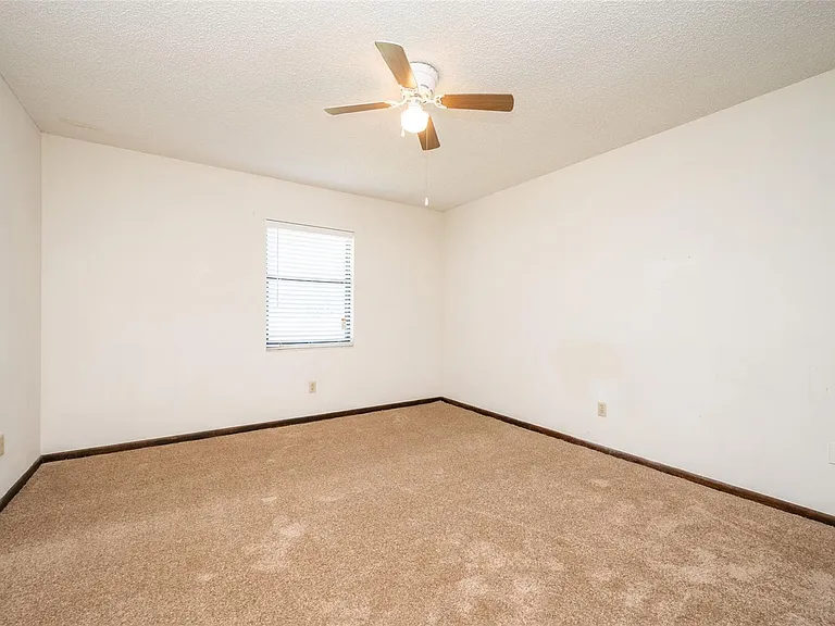 3101 SW 97th St #3105 — Photo 9
