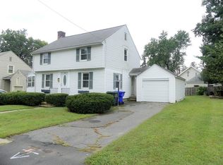 90 Audubon St, Springfield, MA 01108