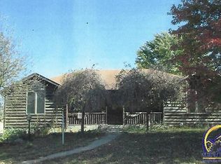 9570 T4 Rd, Hoyt, KS 66440