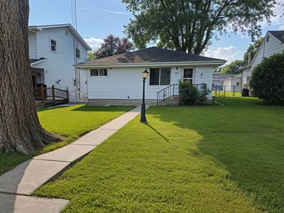 233 S Randolph Ave, Bradley, IL, 60915