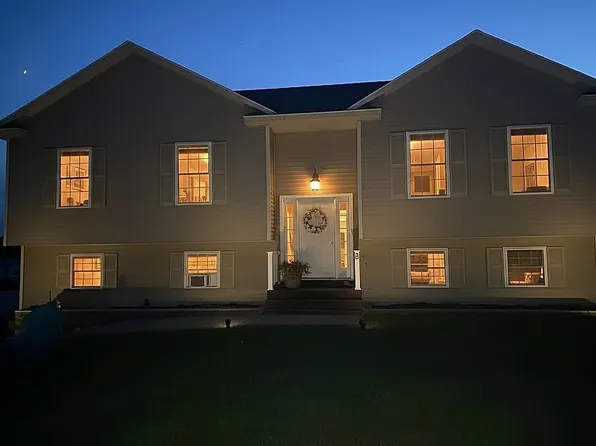 3 Dawns Way, Swanton, VT 05488