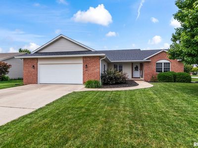 525 Pleasant Ct, Chatham, IL, 62629