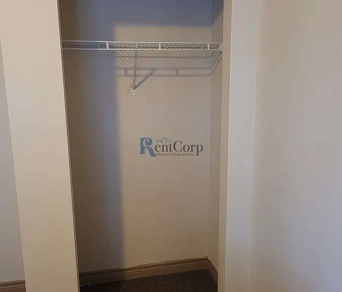 306 Lester St #4 — Photo 3