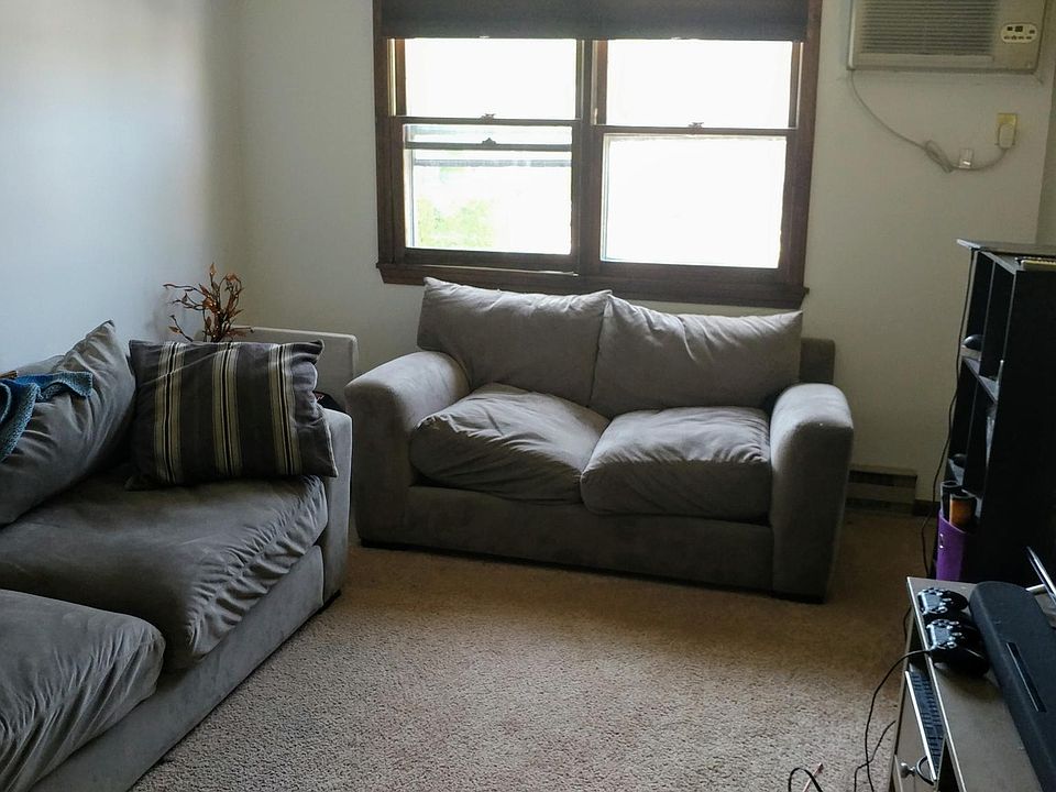 51 Van Deene Ave West Springfield MA Zillow