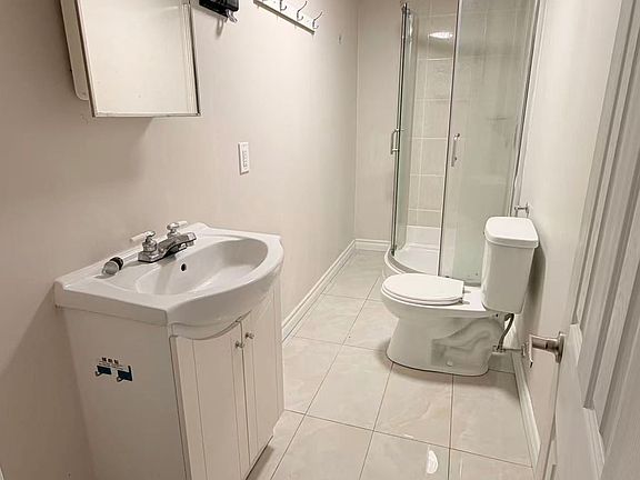 5th image of 19 Michener Cres #Basement