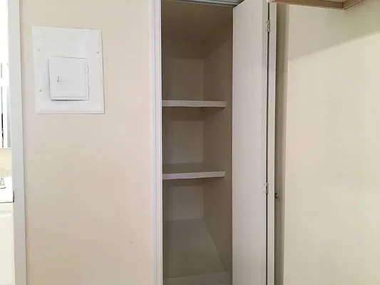 Rented by Jeffrey Mosczyc, LREB | media 16