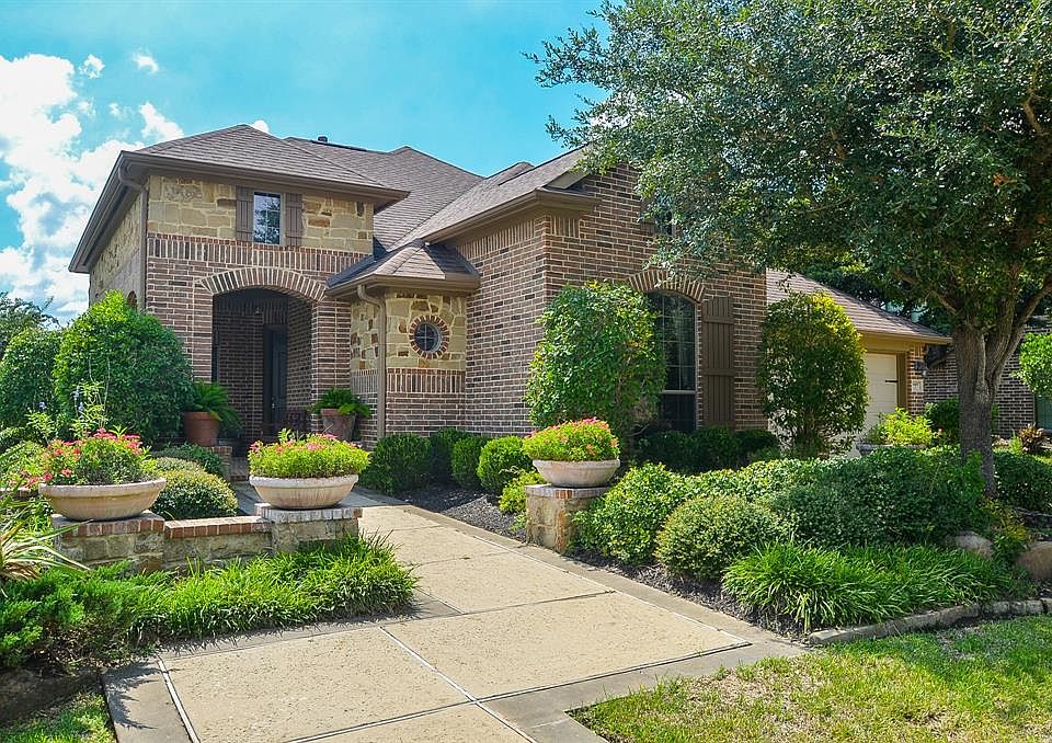 1st image of 24403 Bella Veneza Dr