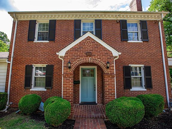2nd image of 233 S Princeton Cir