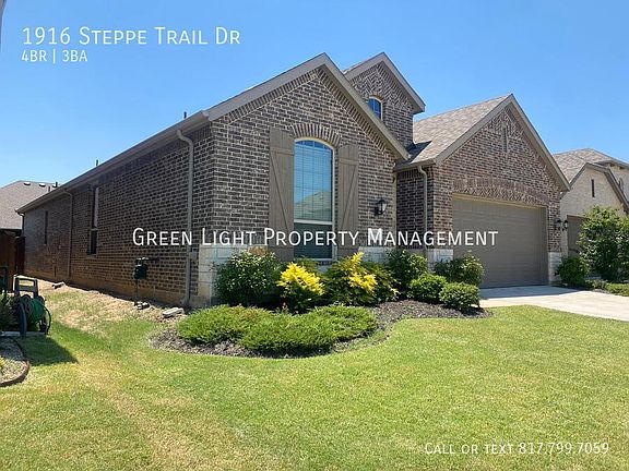 3rd image of 1916 Steppe Trail Dr