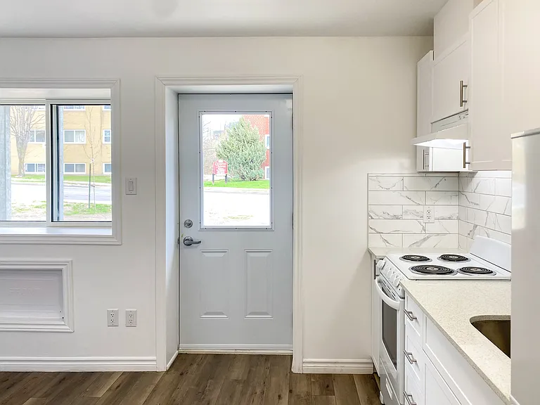 630 Cummings Ave — Photo 25