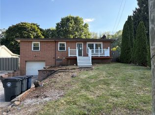 2354 Savoy Ave, Akron, OH 44305