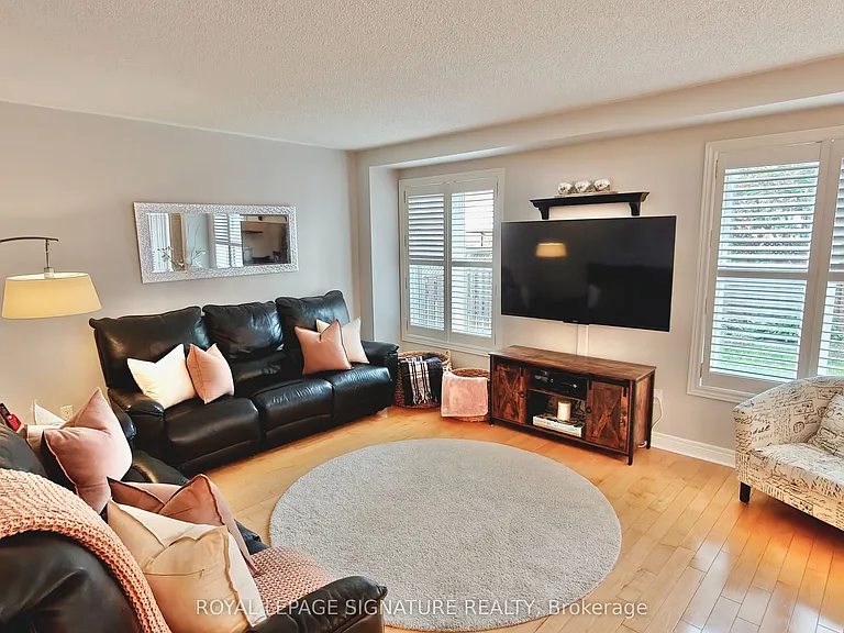 14 Ostick St — Photo 6