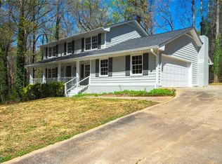 6032 Stonearch Dr, Stone Mountain, GA 30087