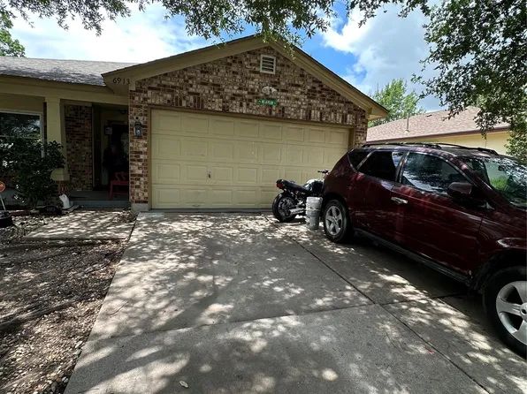 6913 Sabrina Dr, Austin, TX 78747
