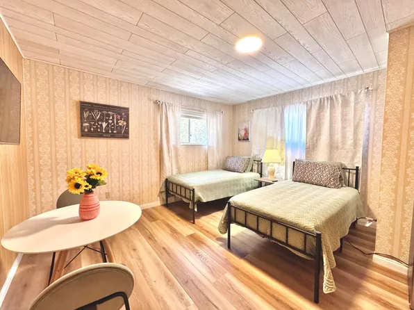 1252 Apple Ave #2, Wrightwood, CA 92397