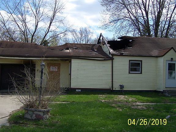 3rd image of 2762 Ohio St