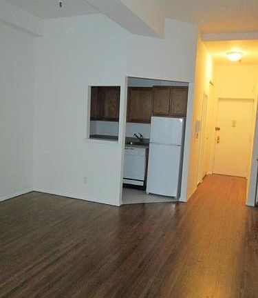 2nd image of 129 4th Ave
