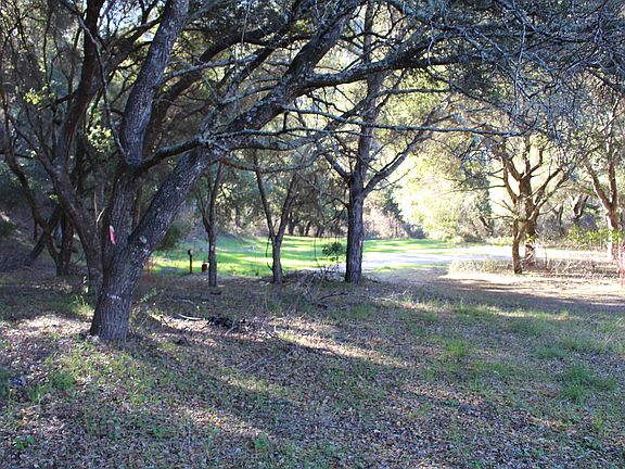 4th image of 000 Old Orchard Ln
