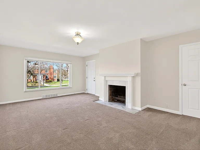 2800 Shafor Blvd #2 — Photo 8
