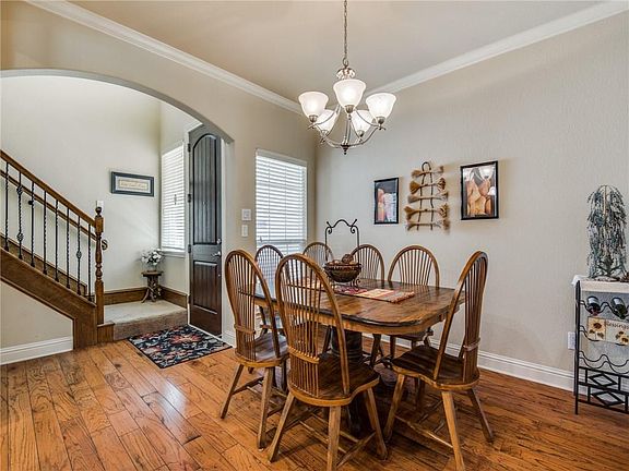 3rd image of 2623 Eagle Dr