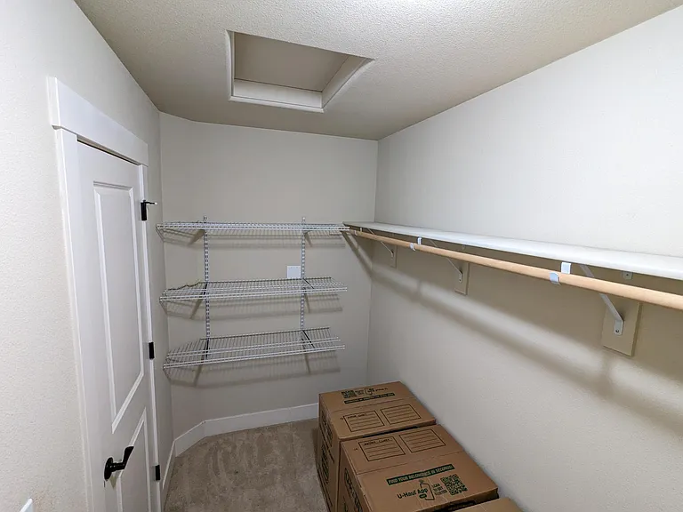 Walk-in closet