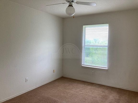5th image of 1702 Benttree Dr #404488225