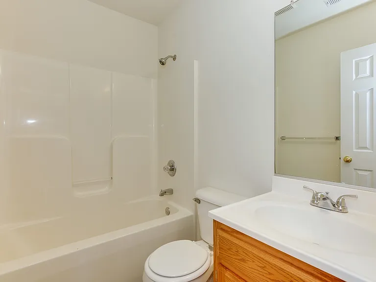 955 Poquoson Ave — Photo 24