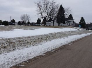 105 North Park Lane, Mishicot, WI 54228