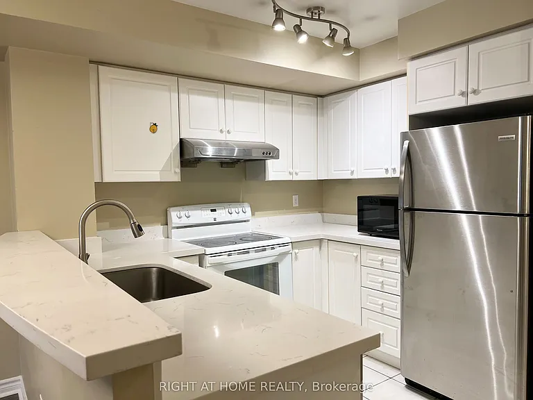 7 Lorraine Dr #1208 — Photo 5