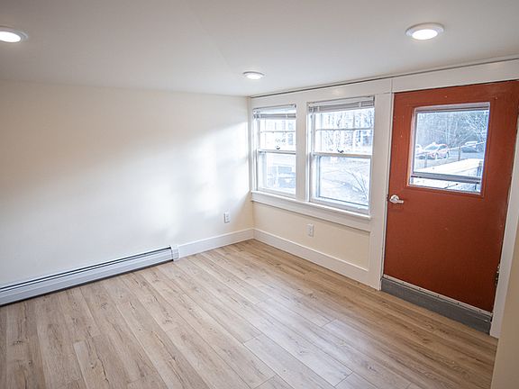 5th image of 28 S Williams St #2