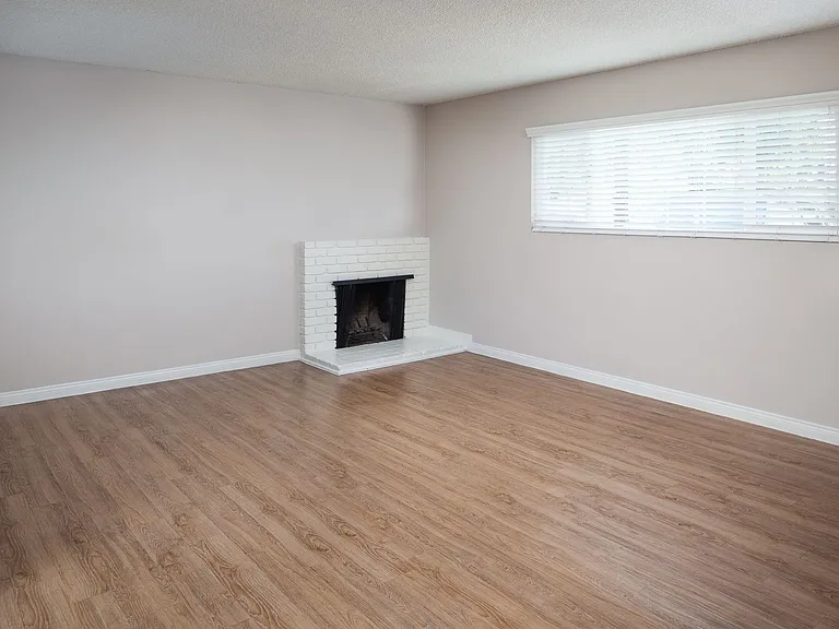 Pacific Palms Apartment Homes — Photo 22