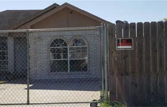 2nd image of 5038 Jovan Cir