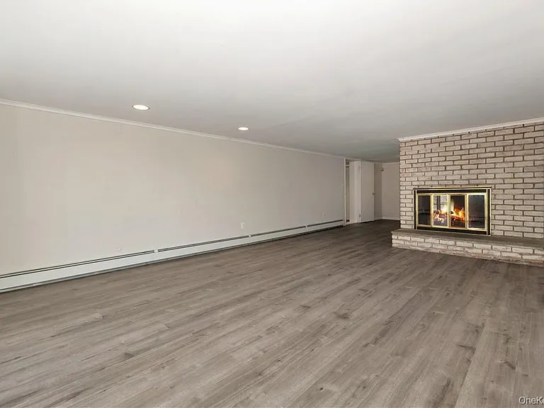 3 Lea Pl — Photo 20