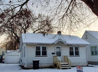 916 21st Ave, Rock Island, IL 61201