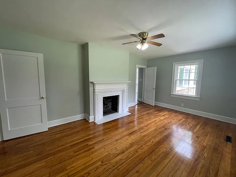 701 S Andrews Ave — Photo 2