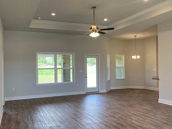 4th image of 1325 Makaira Dr