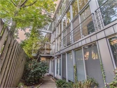 1757 W Sunnyside Ave, Chicago, IL, 60640