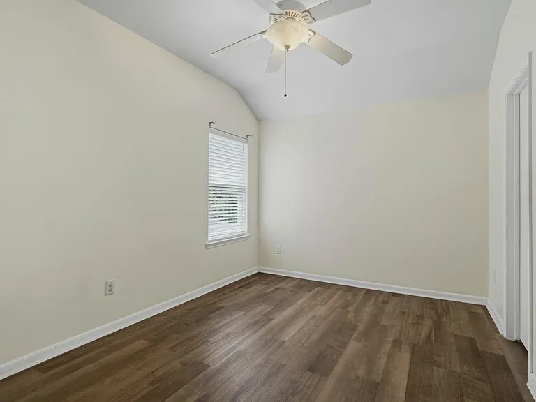 19110 Walbrook Meadows Ln — Photo 22